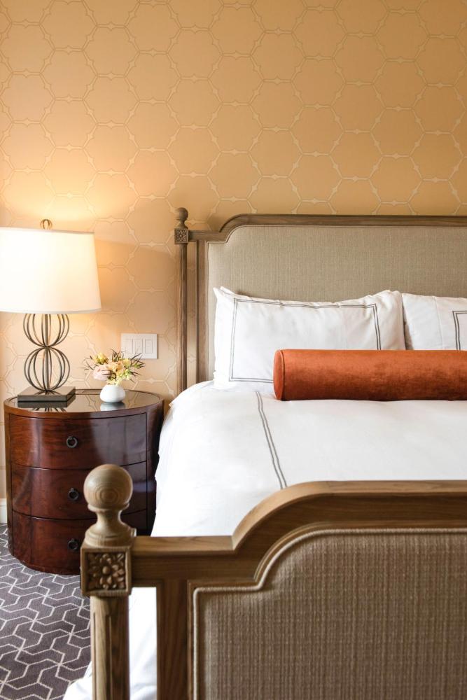 King Room with Park View interior